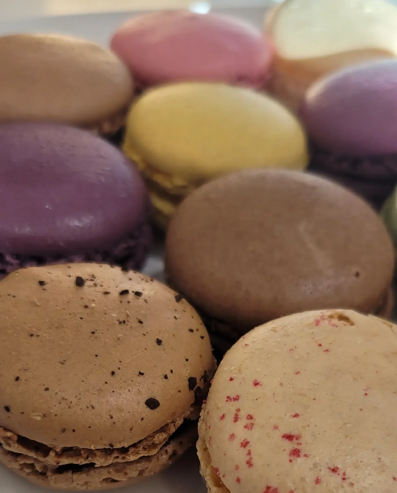 [347] BOITE DE 12 MACARONS SUCRES