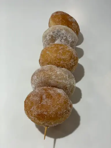 [670] BROCHETTE 5 BEIGNET